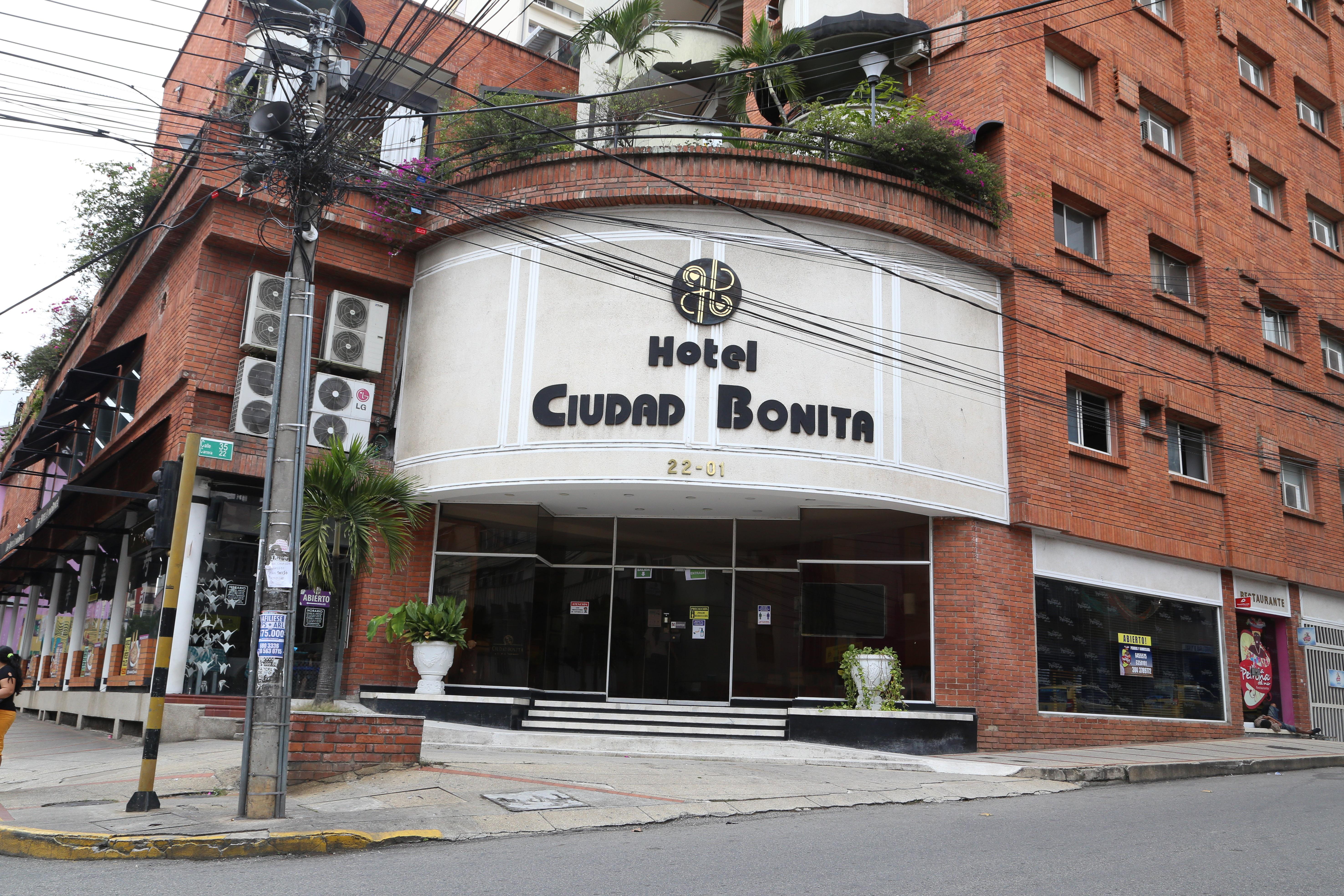 בוקארמנגה Hotel Ciudad Bonita מראה חיצוני תמונה