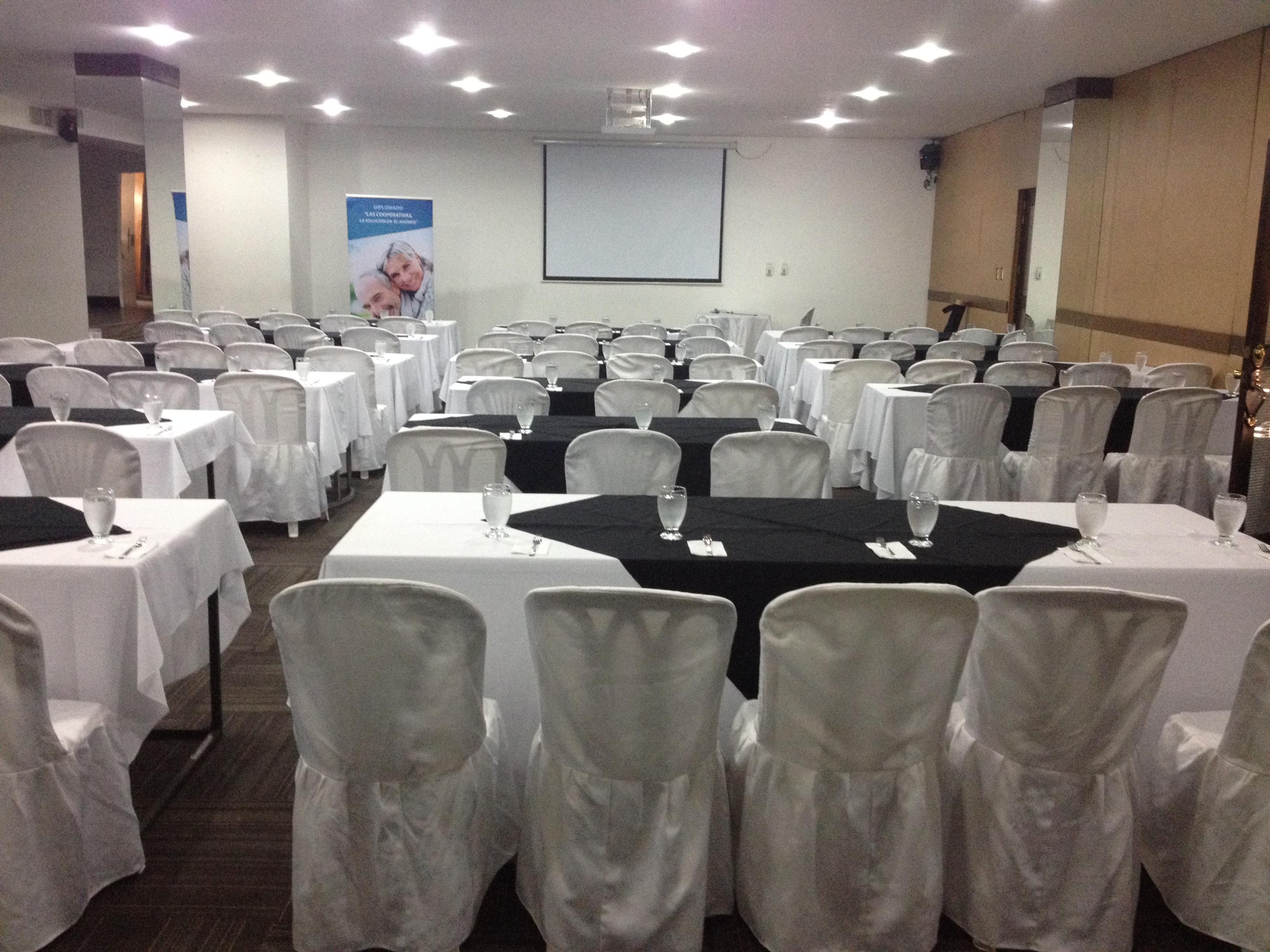 בוקארמנגה Hotel Ciudad Bonita מראה חיצוני תמונה